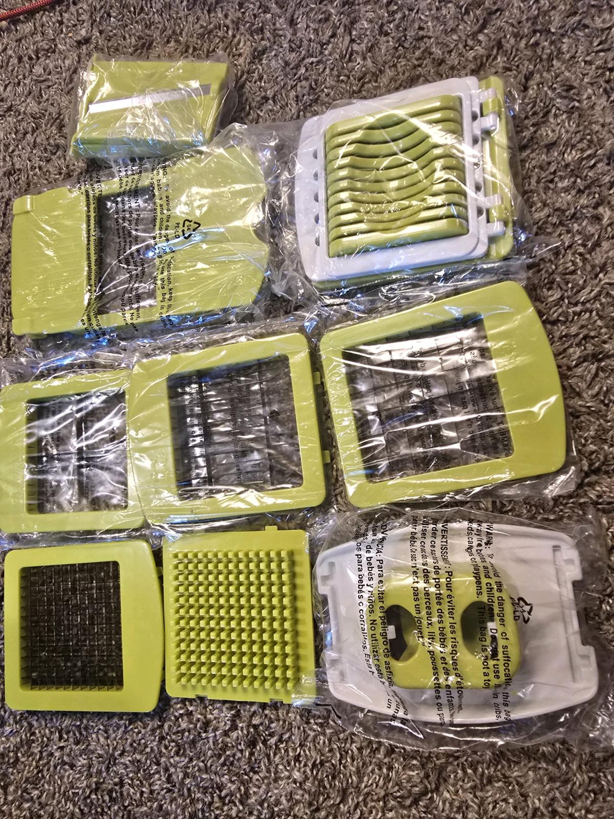 Brand New MultiFunctional Veggie Chopper Salad Spinner Set