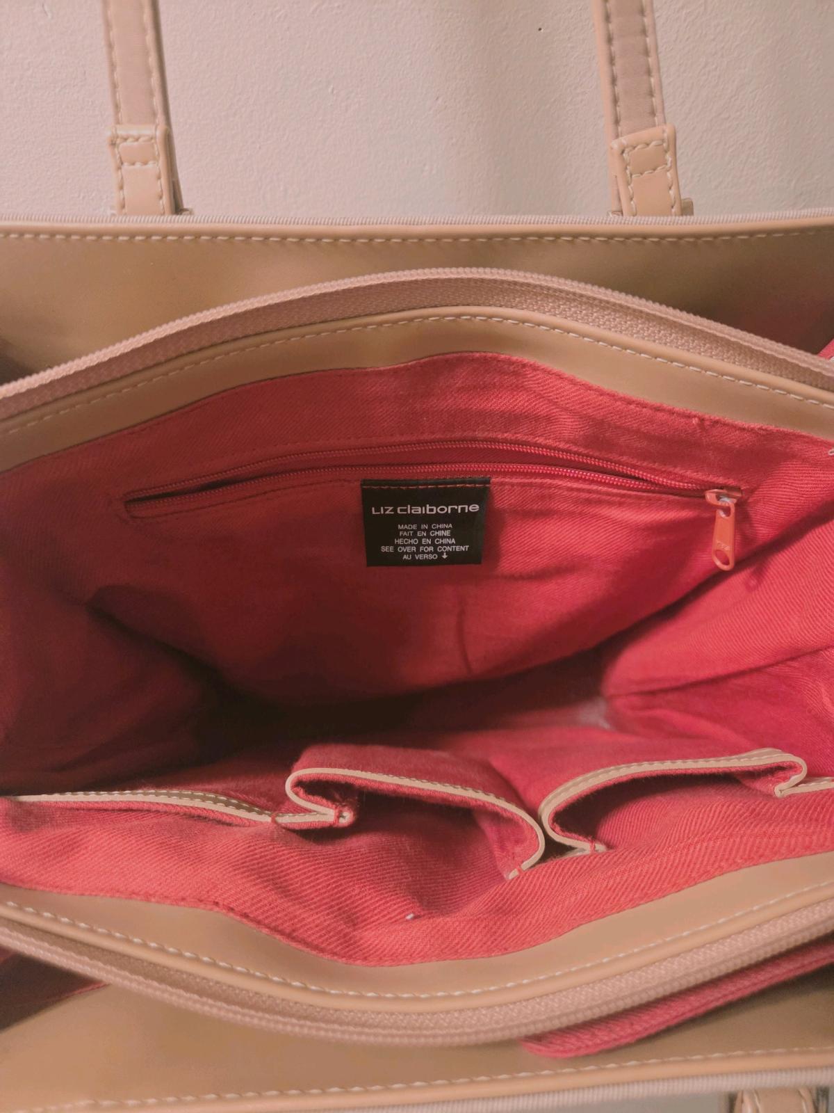 Liz Claiborne tan and beige shoulder bag