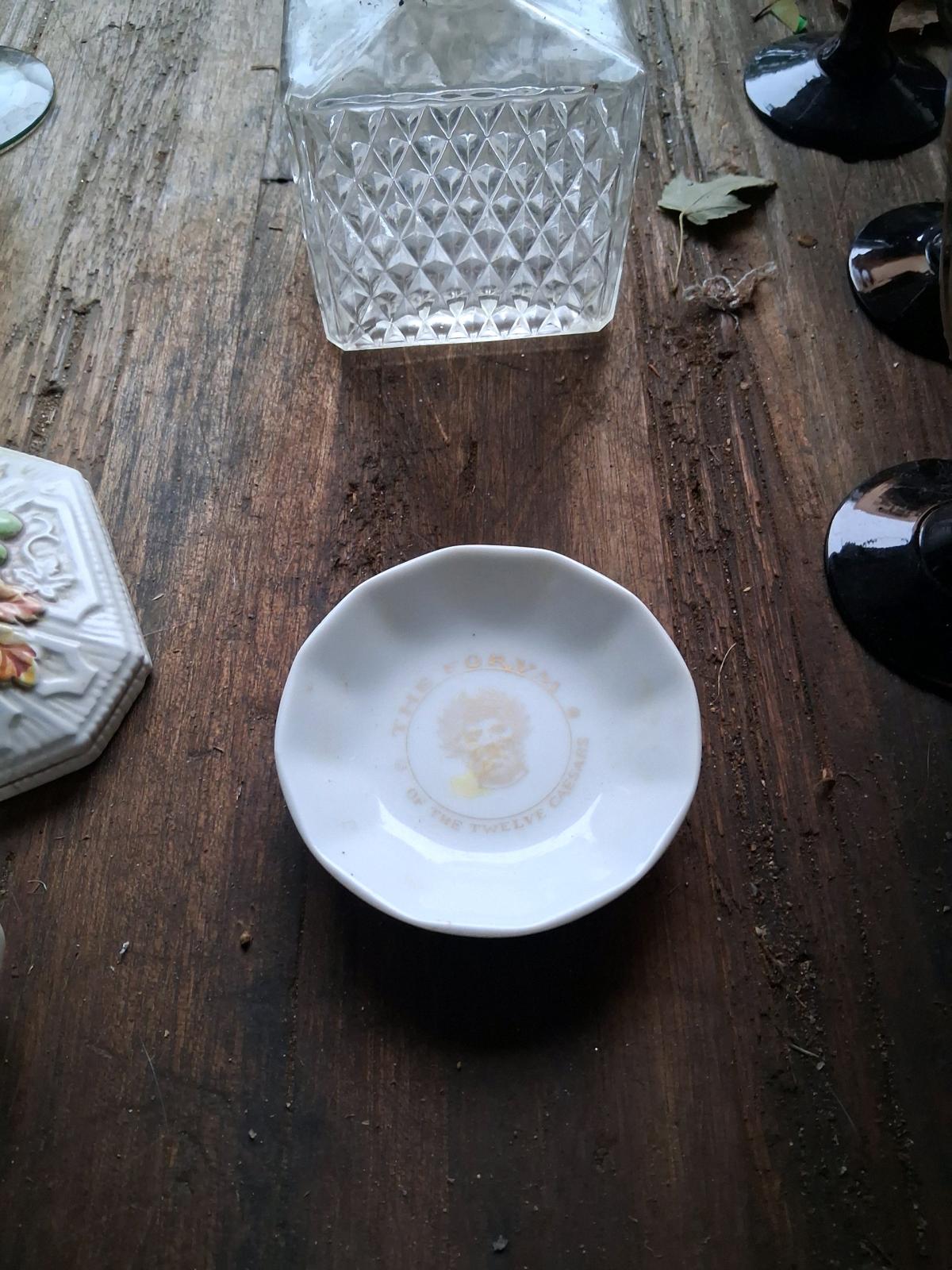 vintage glassware collectibles