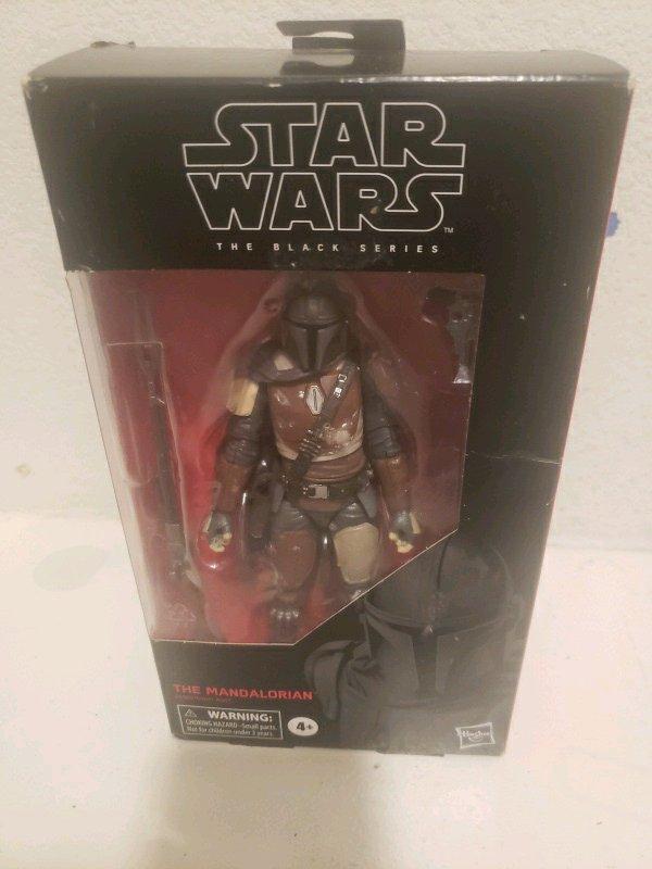 Hasbro star wars the mandalorian the Black series