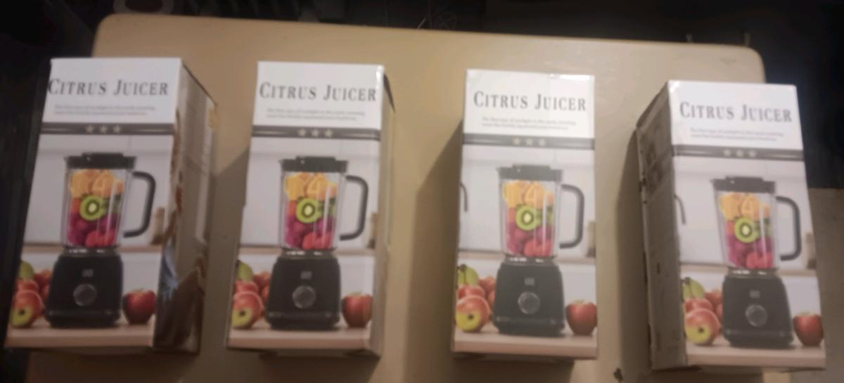 CITRUS ELECTRIC JUICER BLENDER