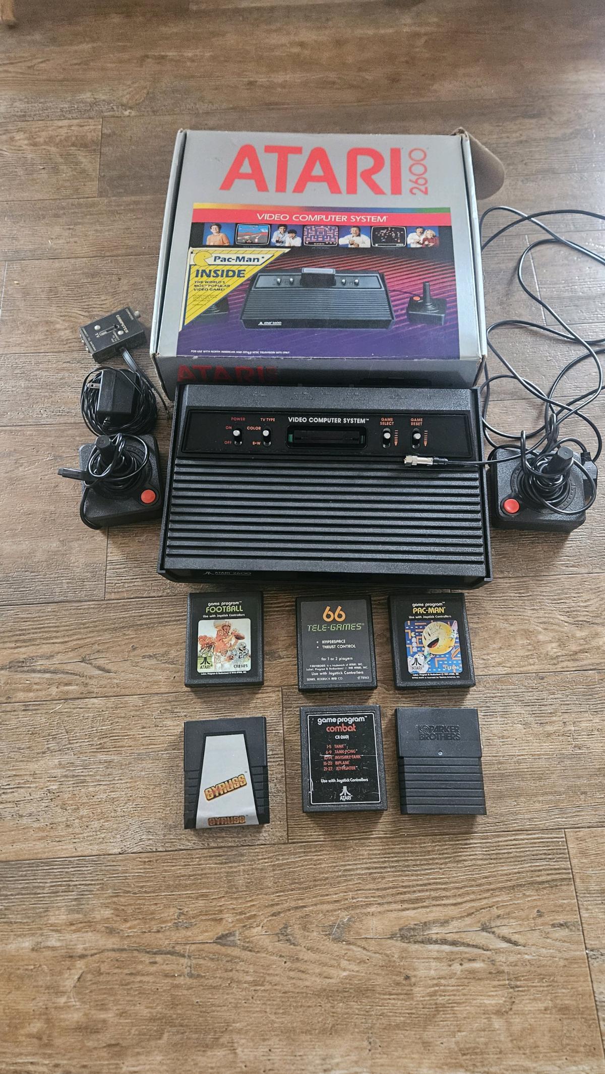 Atari 2600 with 6 games