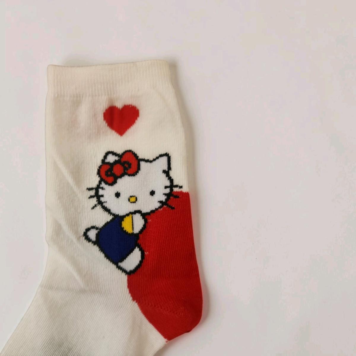 NEW Sanrio Hello Kitty Crew Socks Set 4 P