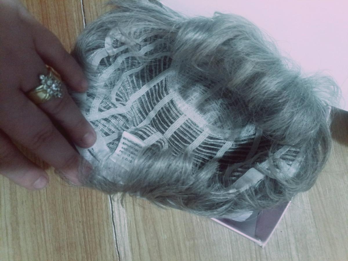 Paula young grey wig 80s style