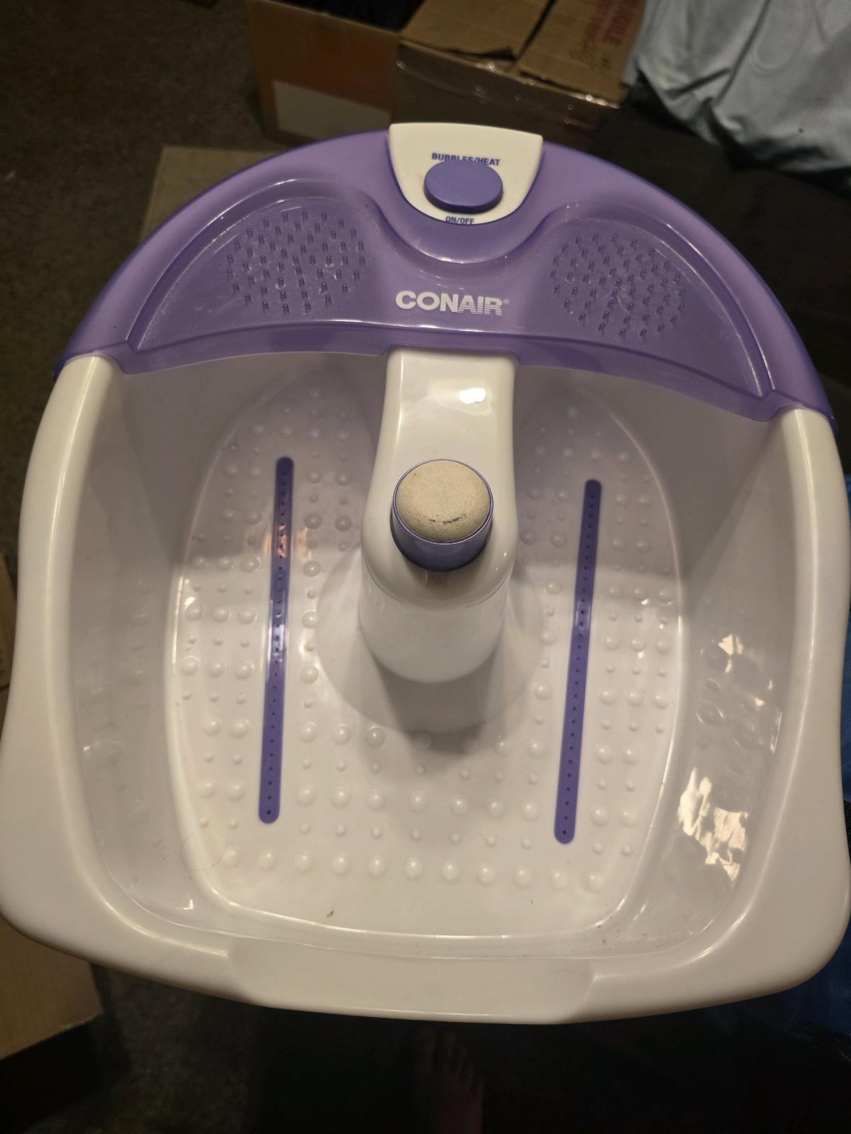 Conair Foot Spa Massager with relax bubbles and heat feature