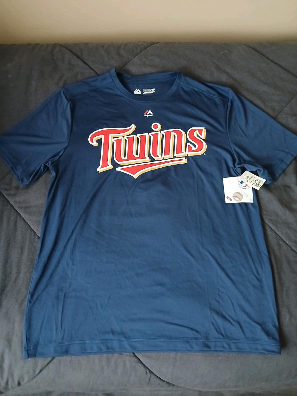 Majestic Minnesota Twins Brian Mauer Navy Blue Tshirt Size L