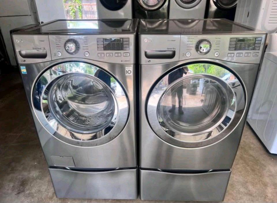 WASHER AND DRYER SET