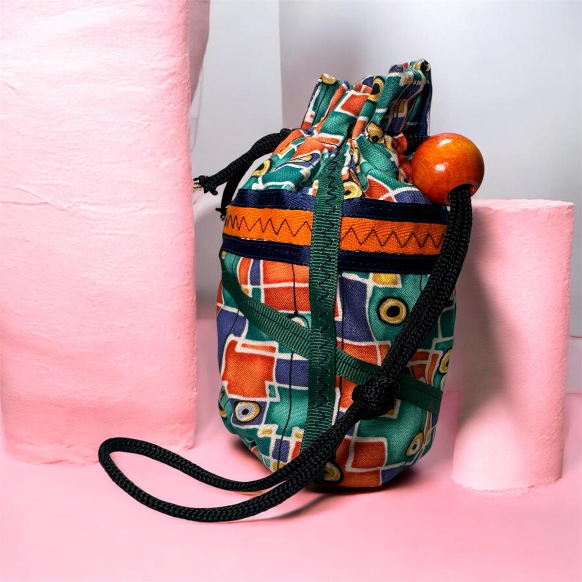 colorblock drawstring pouch bag