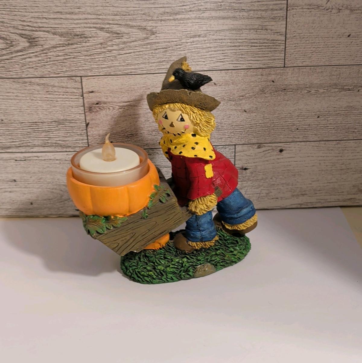 Yankee Candle Halloween Scarecrow Barrel Tea Light Holder