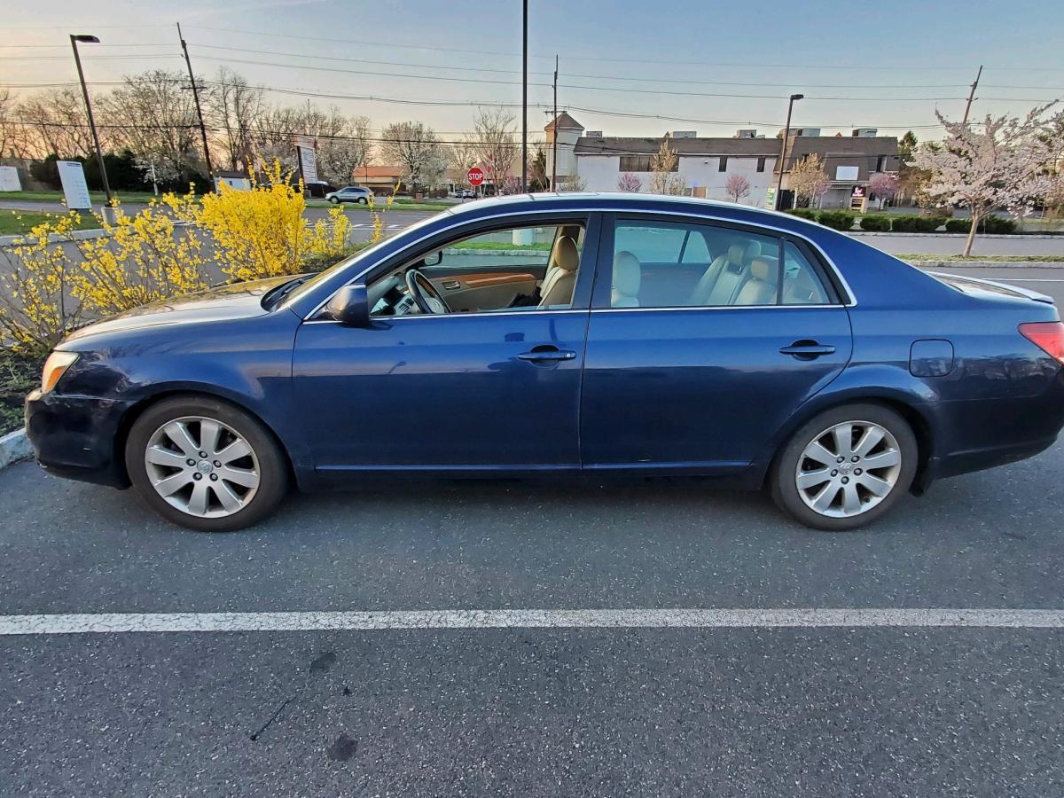 toyota avalon xls