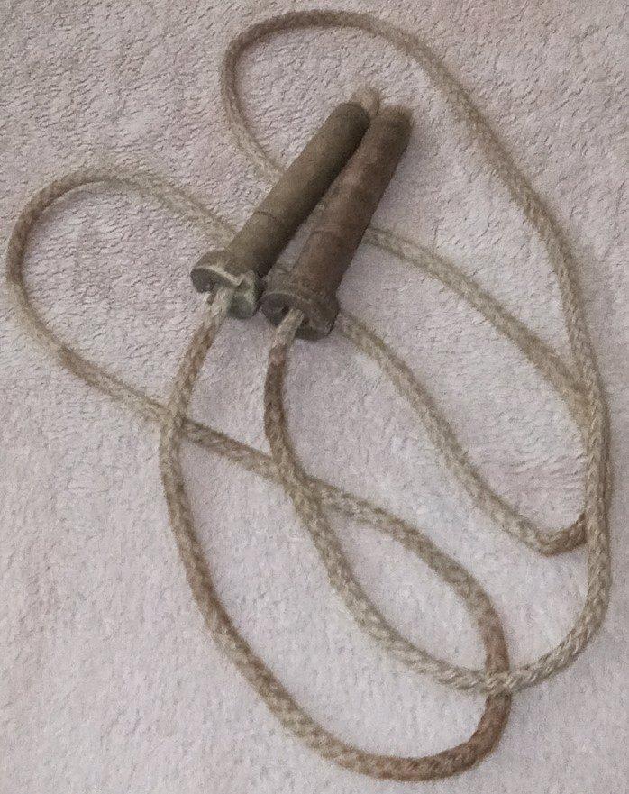 Antique Bobbin Handle Child Jumping Rope