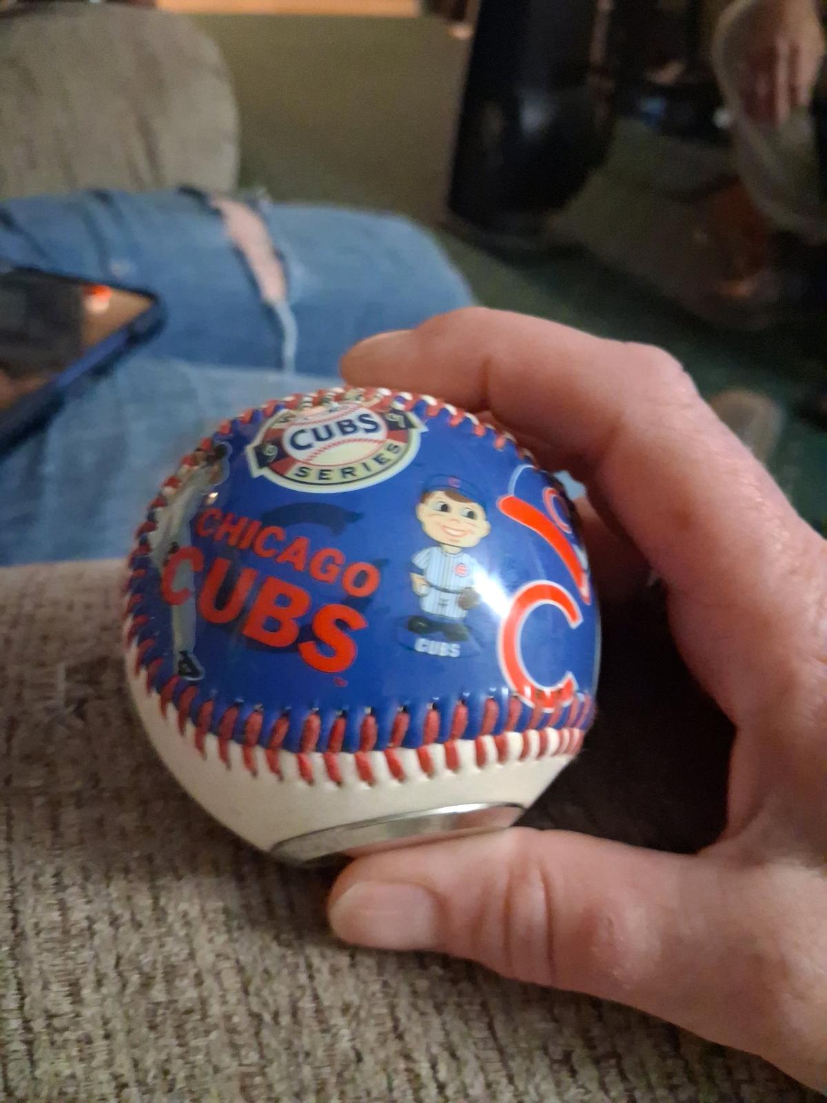 Chicago cubs baseball clock