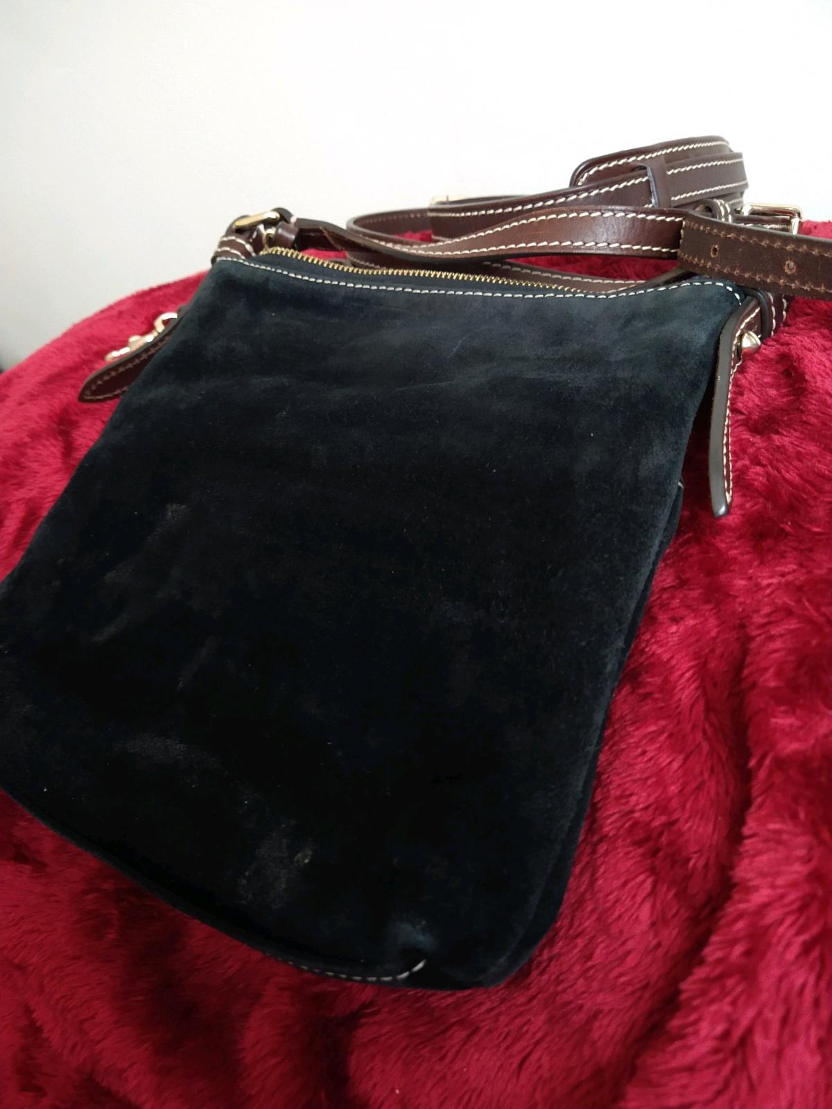 Dooney Bourke Black Suede Leather crossbody bag Red Interior