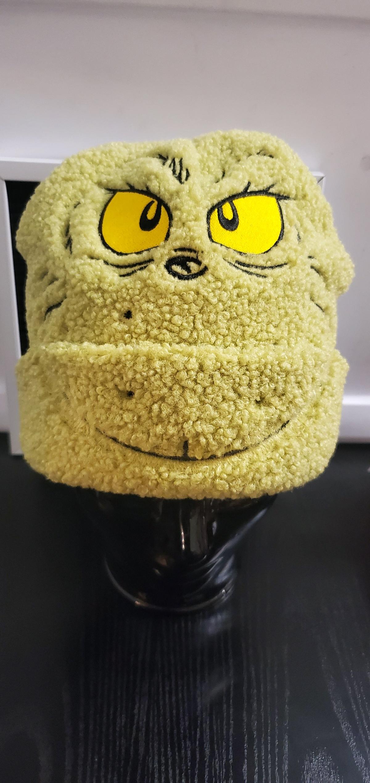 Grinch Sherpa Bucket Hat new no tag