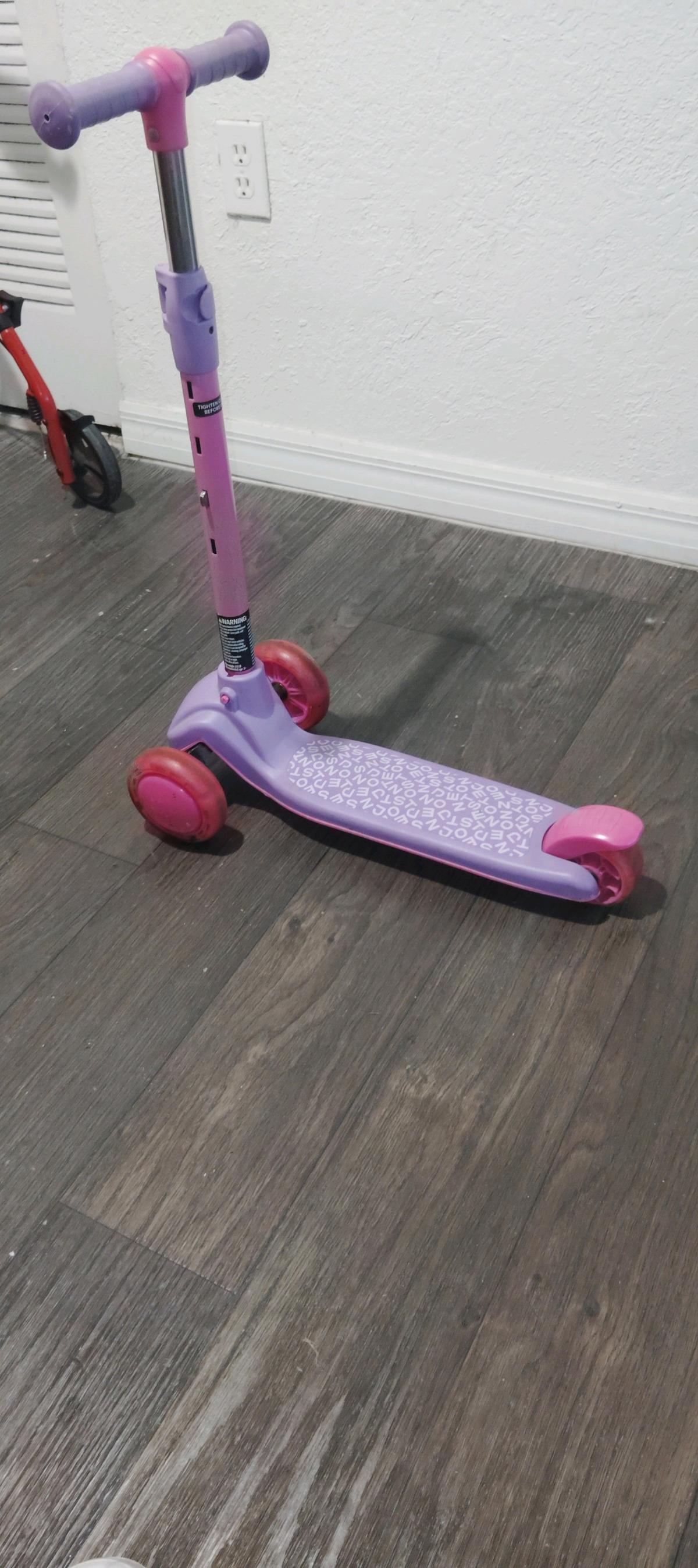 Toddlers Kids Jetson Scooter