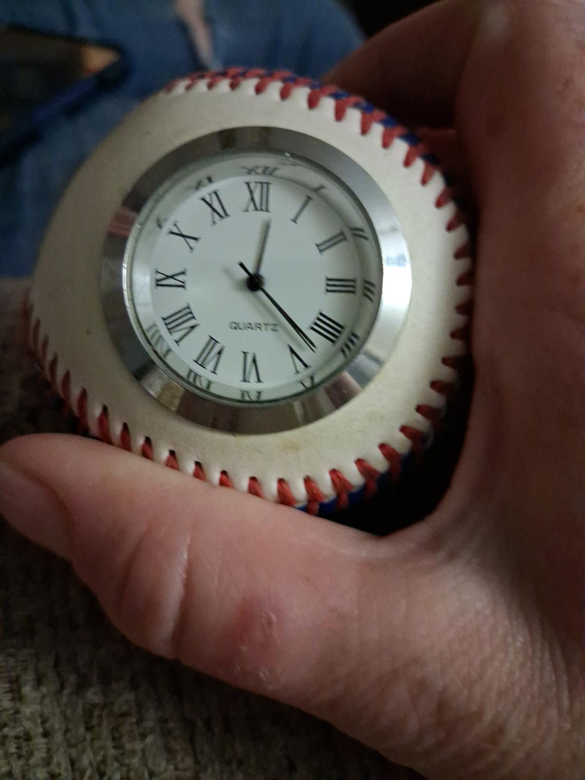 Chicago cubs baseball clock