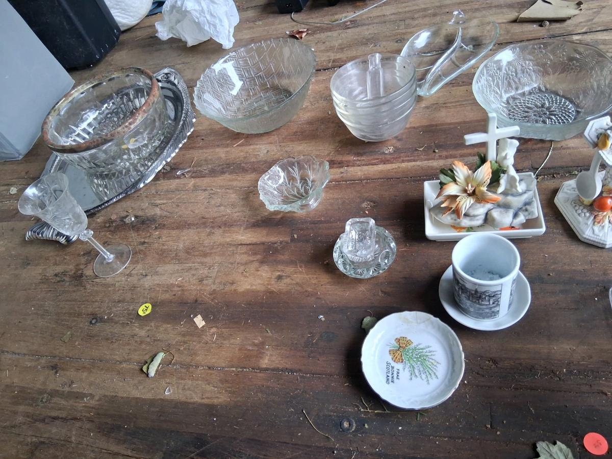 vintage glassware collectibles
