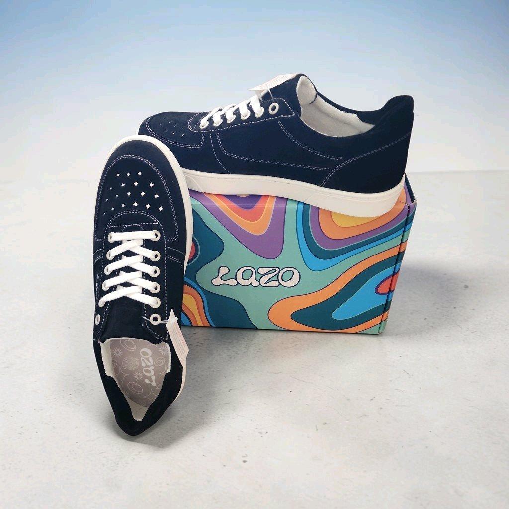 NWT Unisex Lazo Hypernova Suede LowTop Sneakers Black