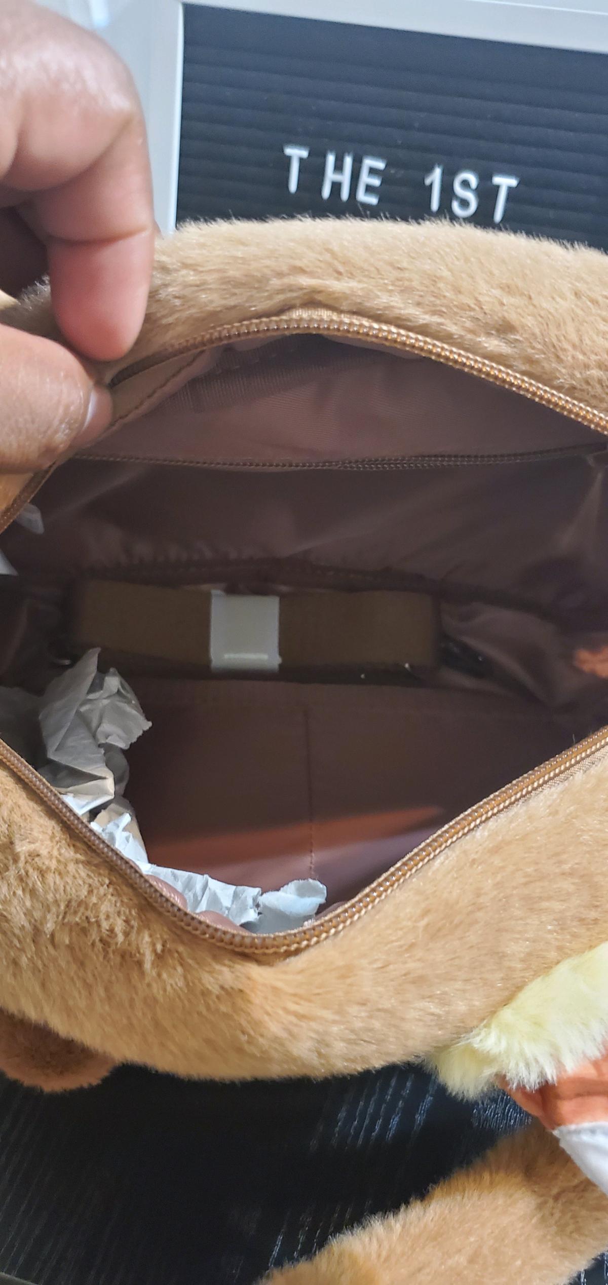 Tuntunzai Chocolate Plush Handbag
