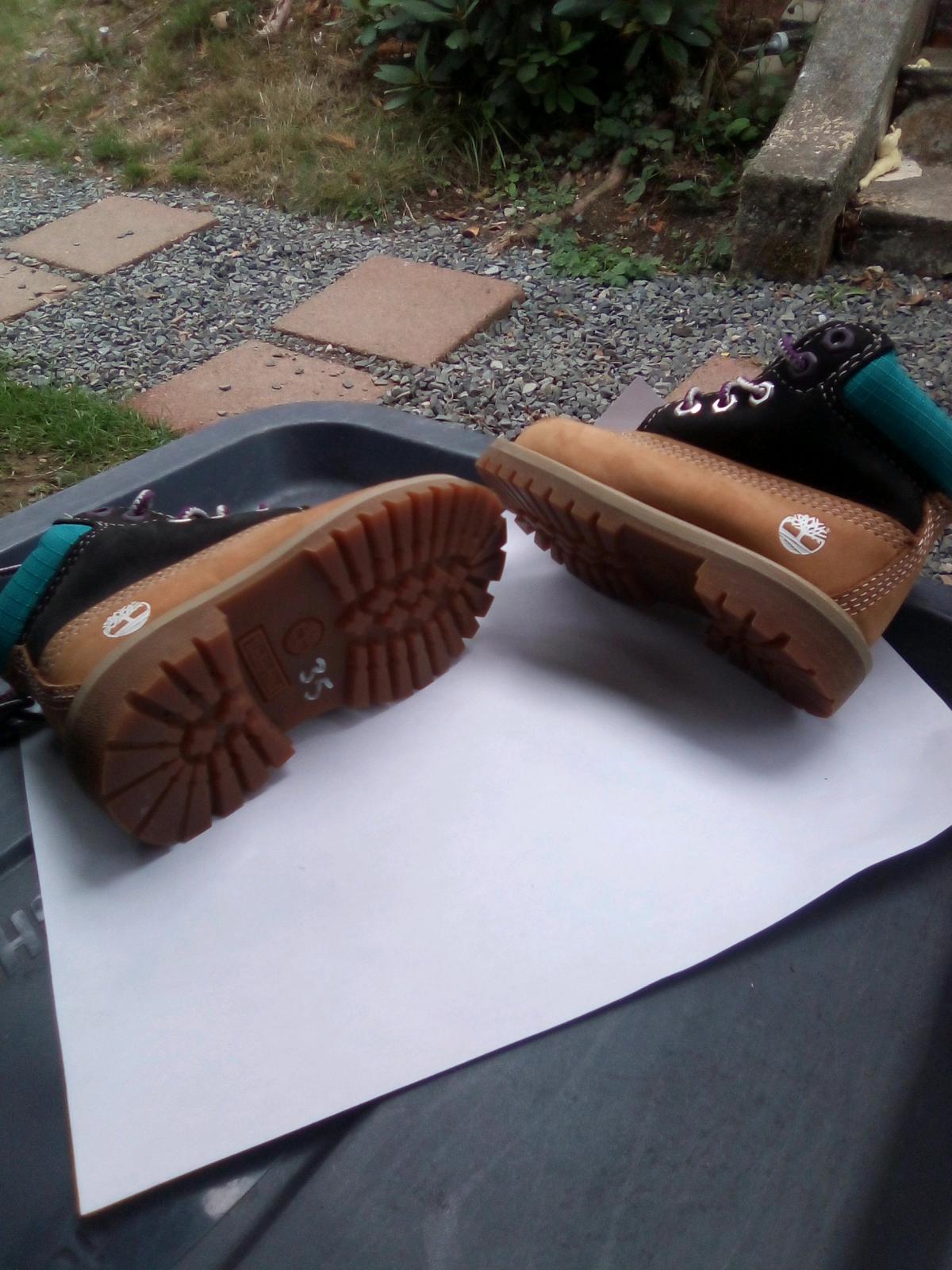 water proof Timberlands
