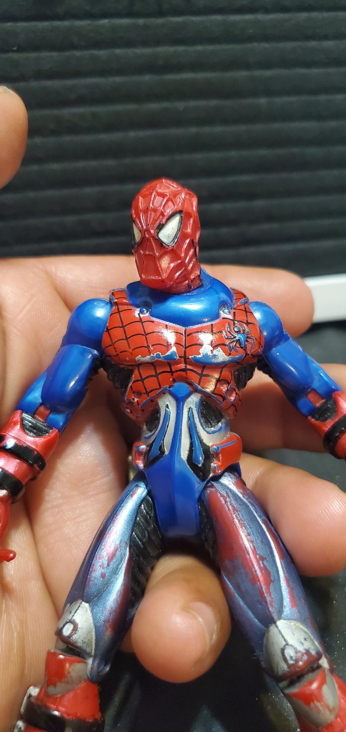 1997 ToyBiz SpiderMan Spider Force Insect Armor CyberSect
