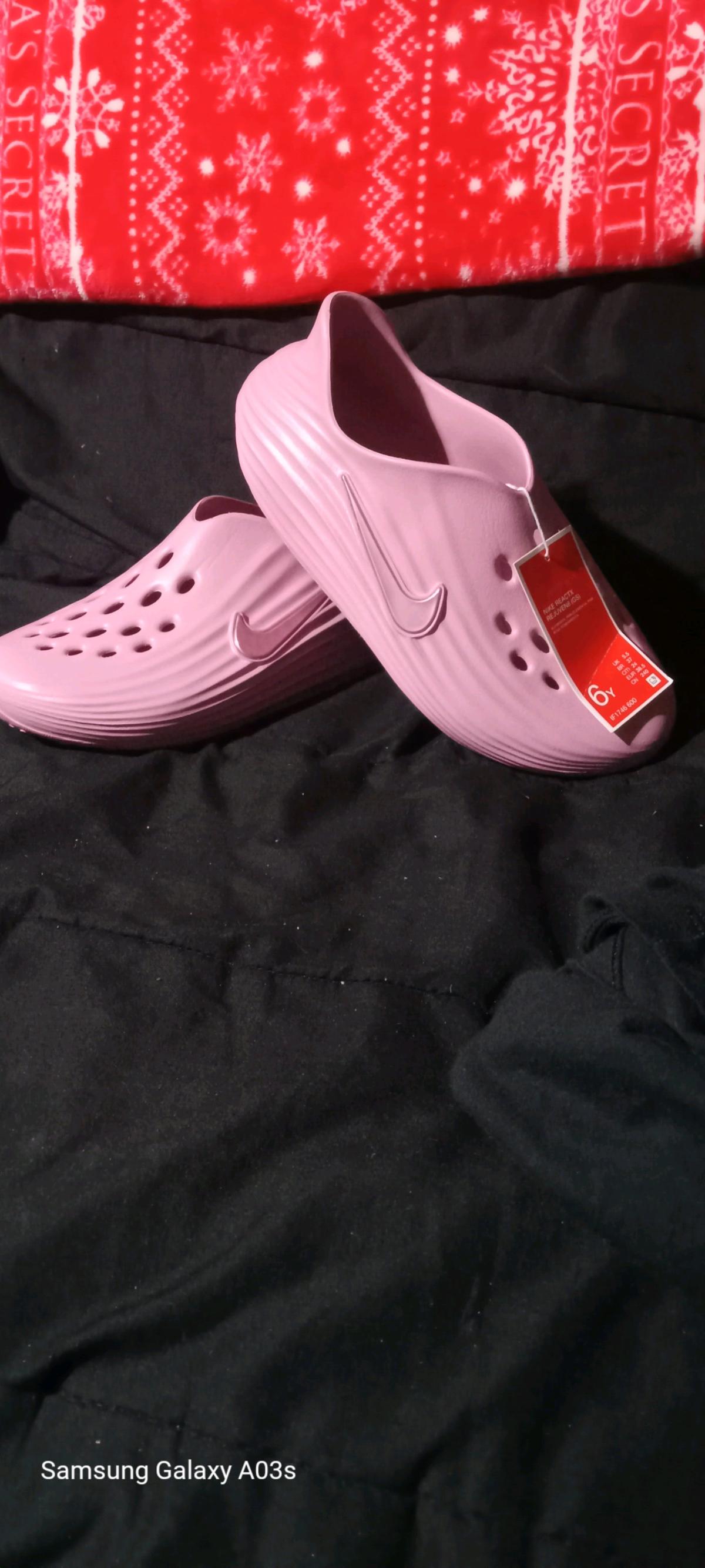 Nike ReactX Rejuven8 clogs