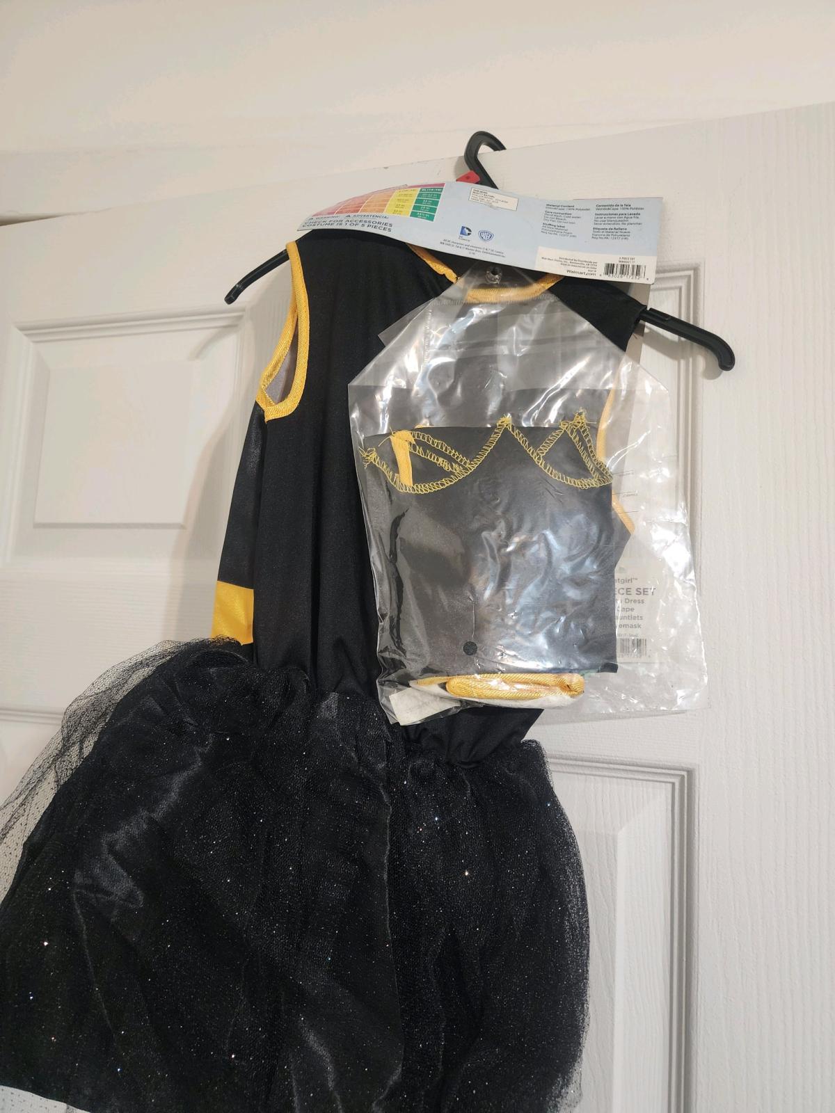 DC Comics Batgirl Child Tutu Costume Size S ages 4 6 M 8 10