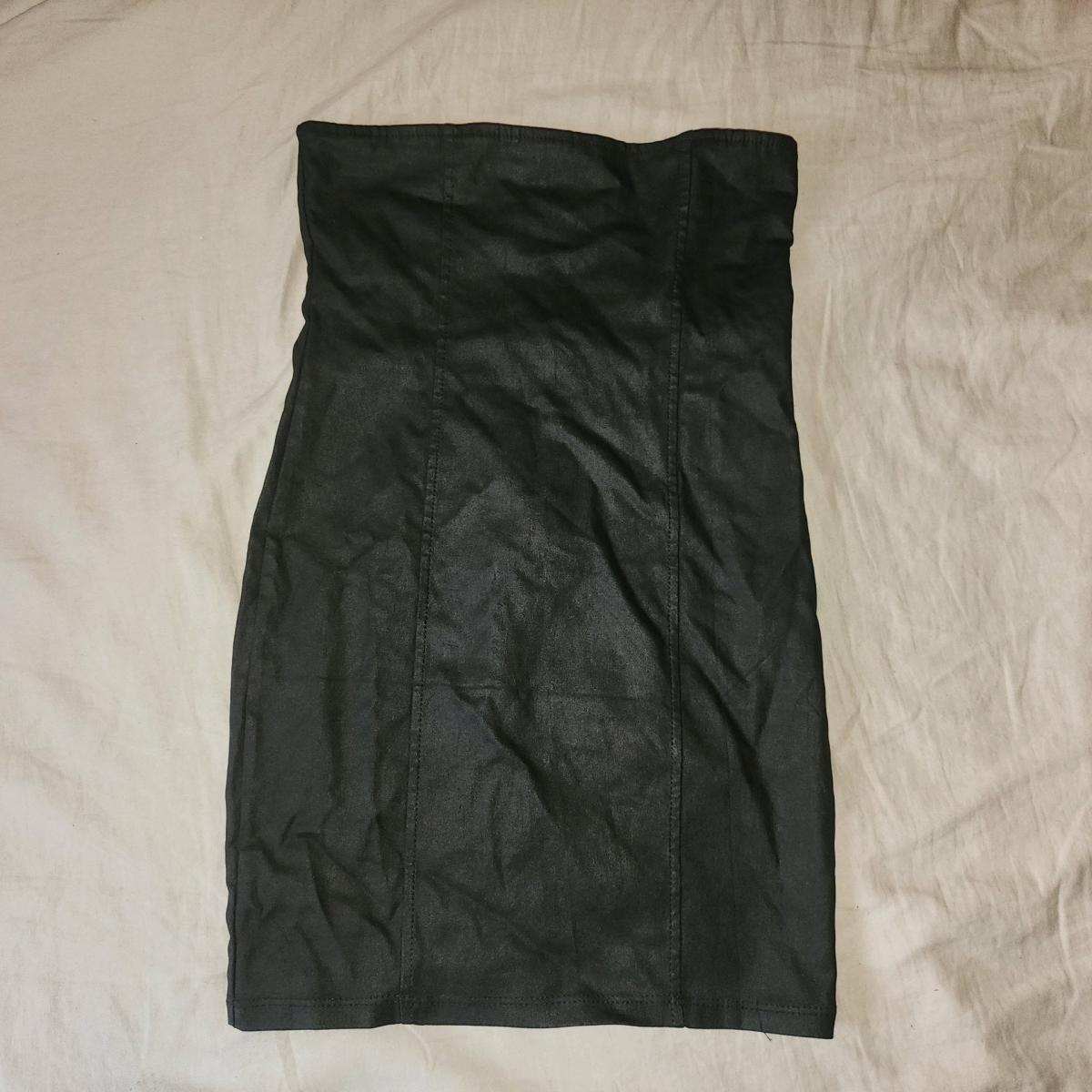 fashion nova small pencil skirt