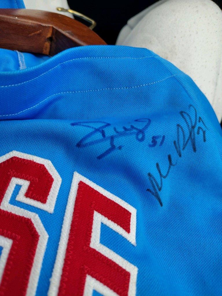 Pete Rose game war in Jersey with three signatures