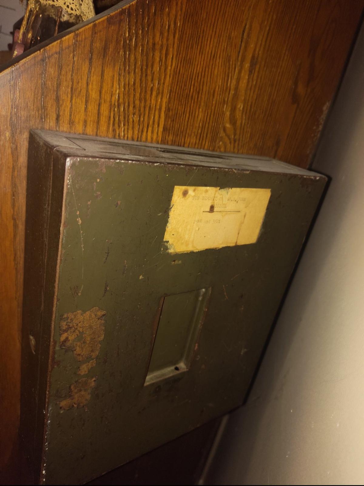 Antique Mail sorter