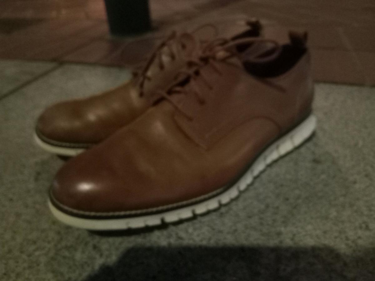 nice dress shoes barely worn leather size 11