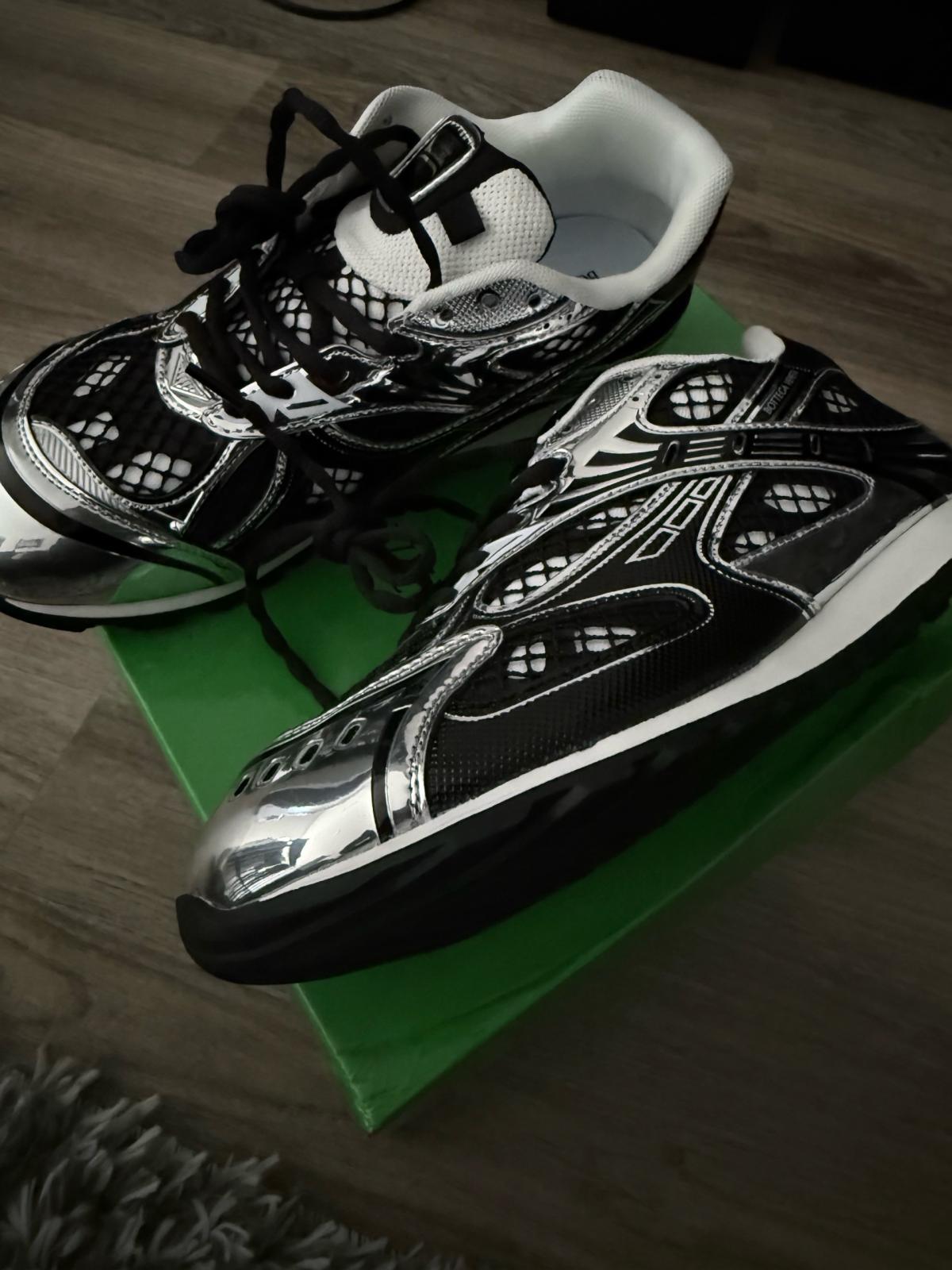 black and silver Bottega men new