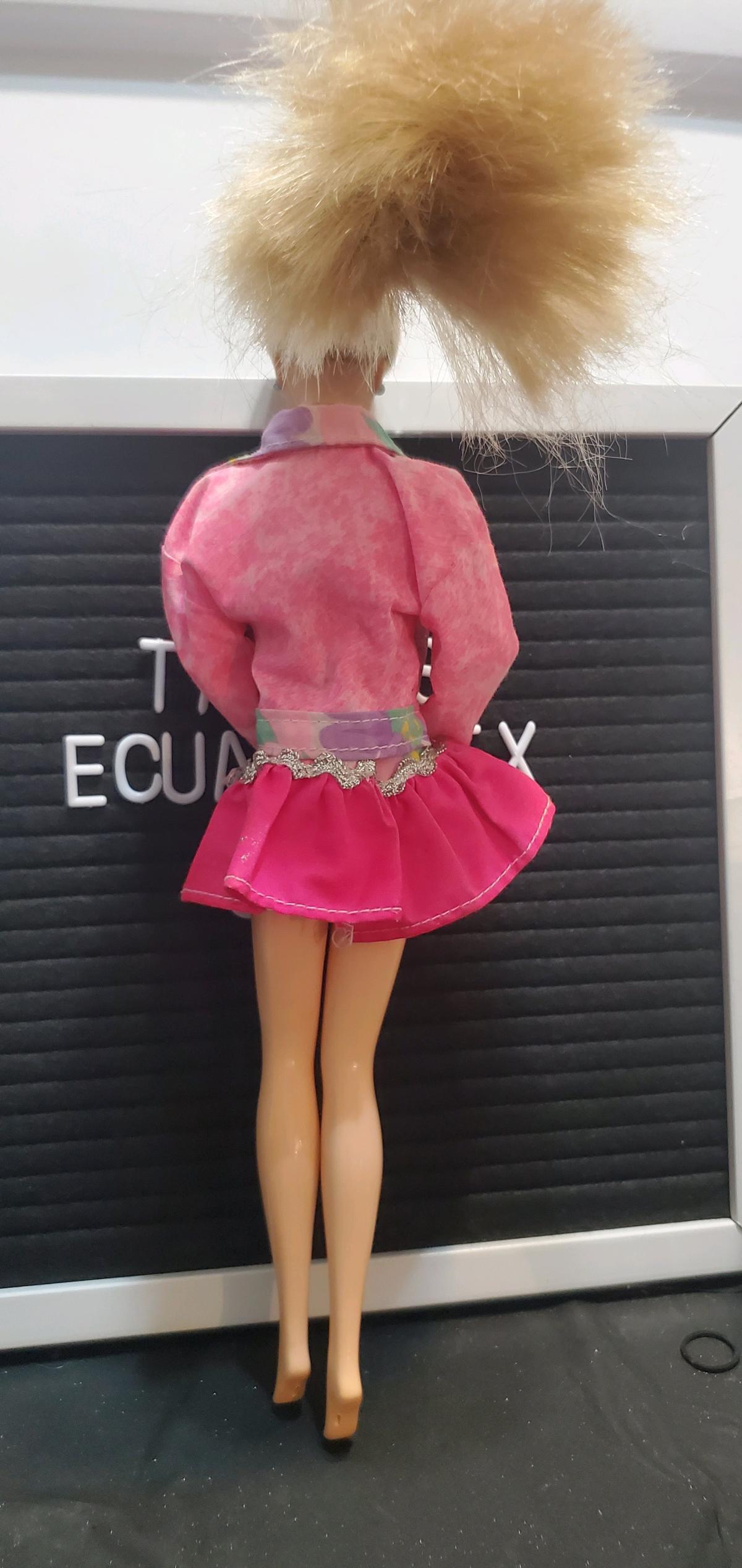 1991 Mattel Paint n Dazzle Blonde Barbie Doll