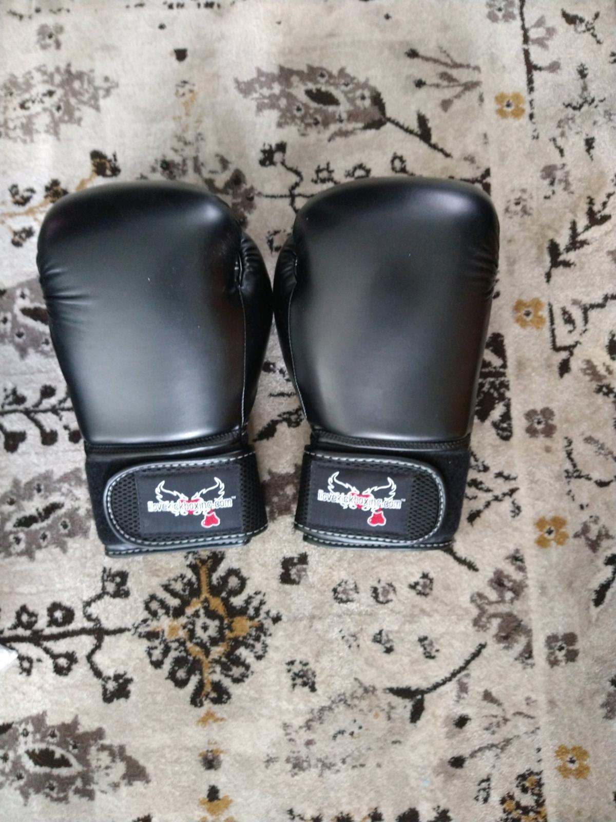 BRAND NEW Century ILKB 16oz18oz20ozBoxing Gloves FREE WRAPS