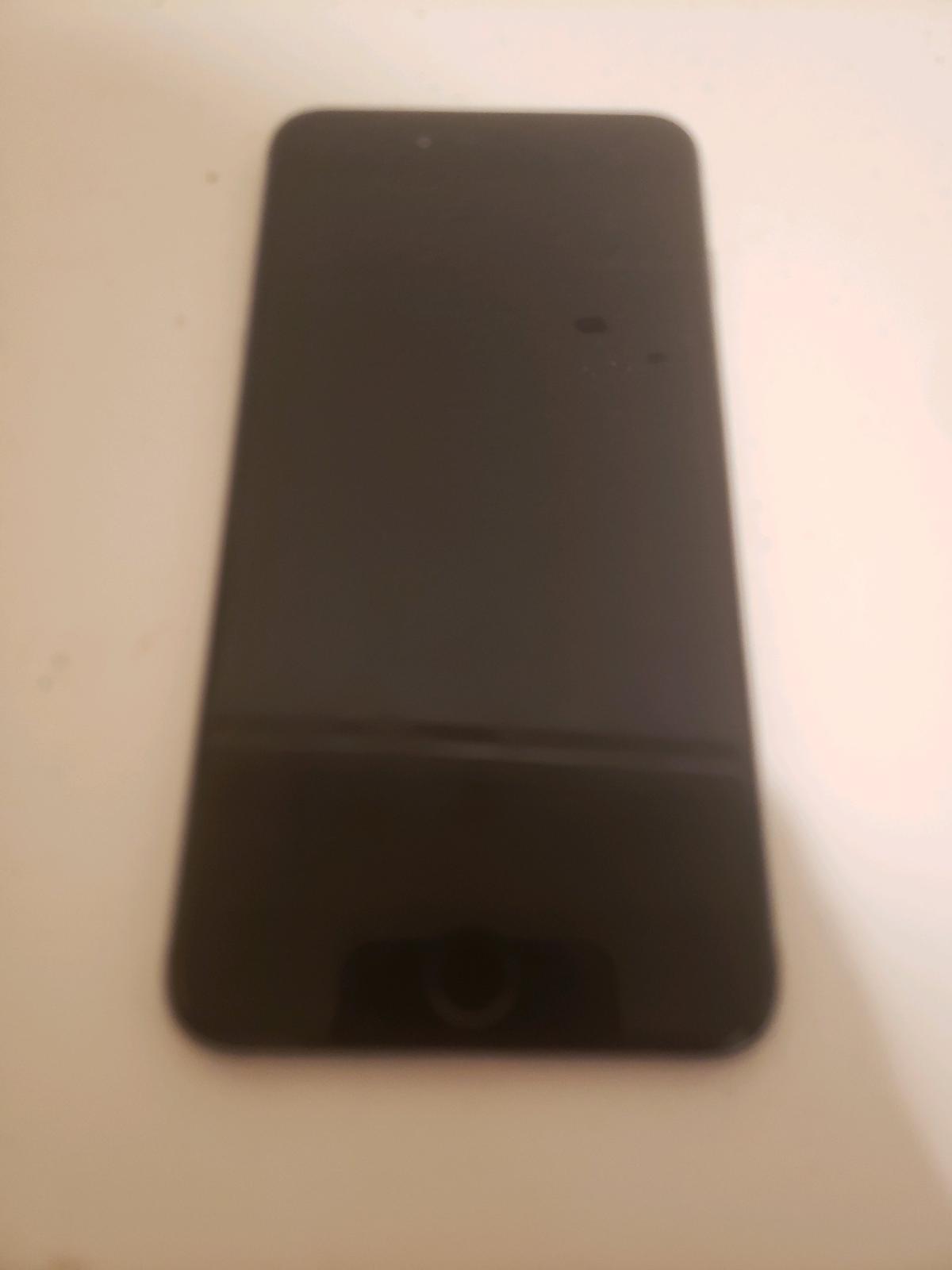 Apple iPhone 6 plus no charger