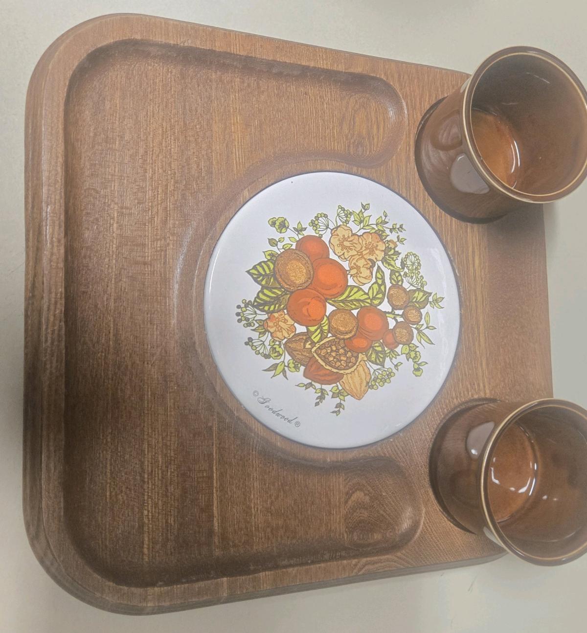 1970 Goodwood wooden cheese and snack tray