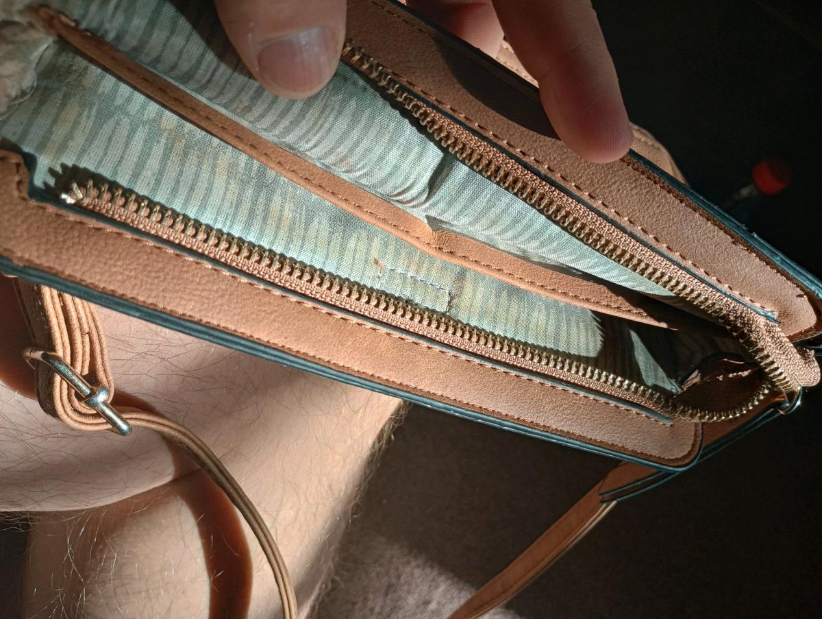 nice brown purse 10 in by 5 in