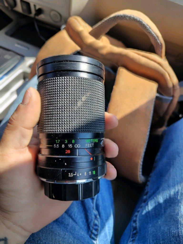 selling camera equipment they have cases
