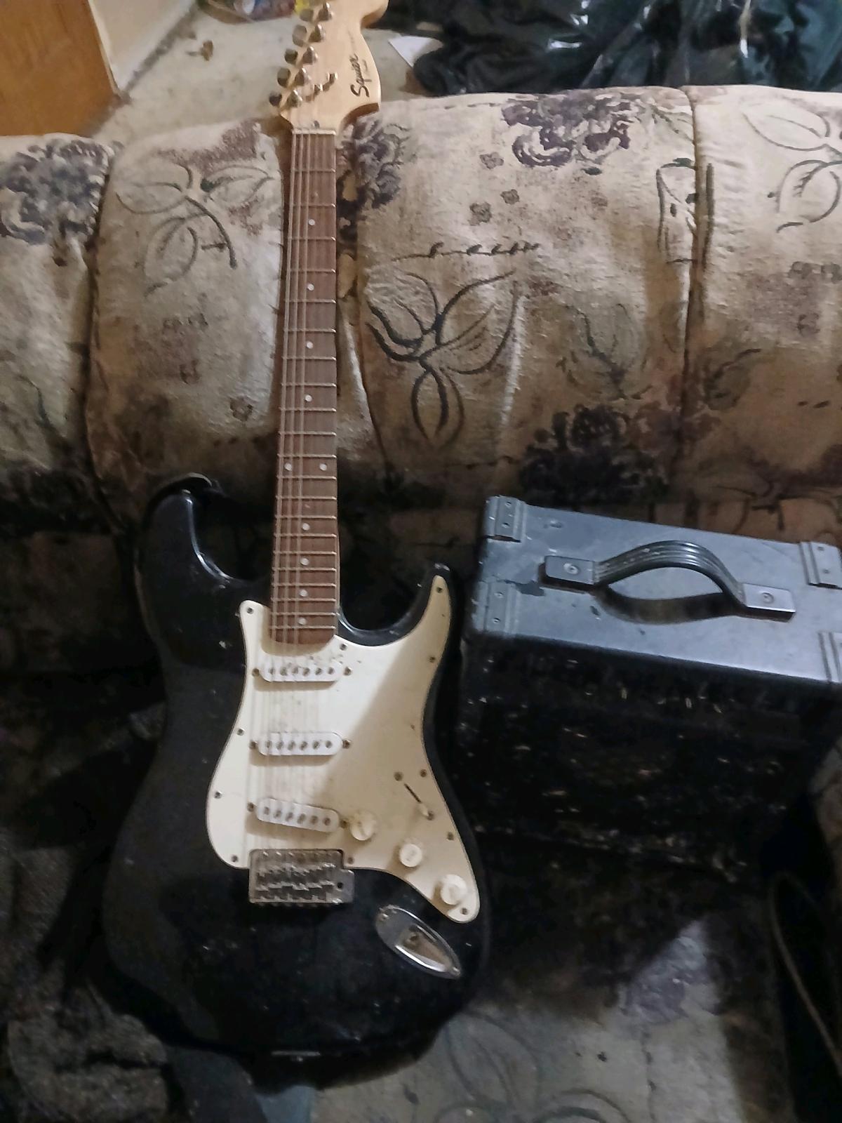Squire guitar Randall amp the string is broken