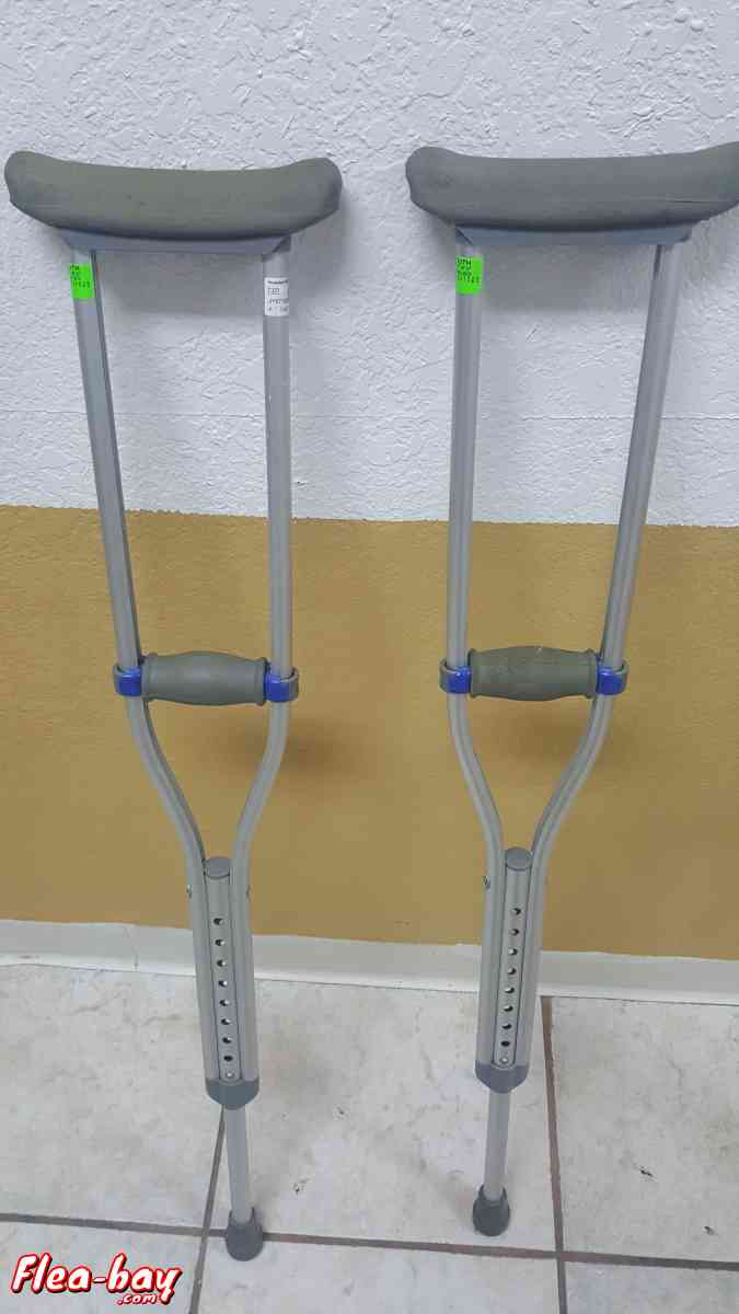 Crutches, Push Button Adjustable Crutches, Aluminum Crutches