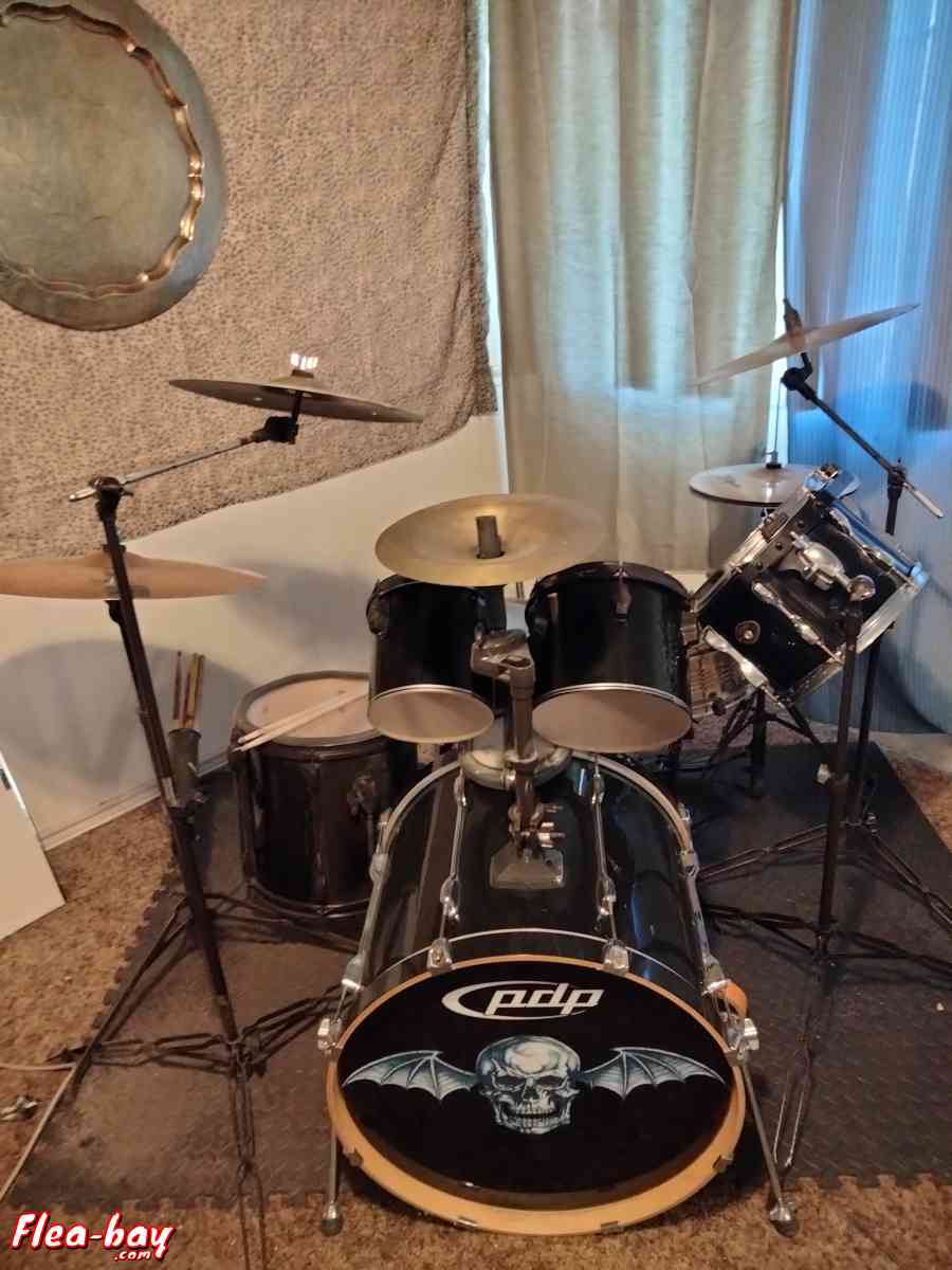 Tampa Drum Set