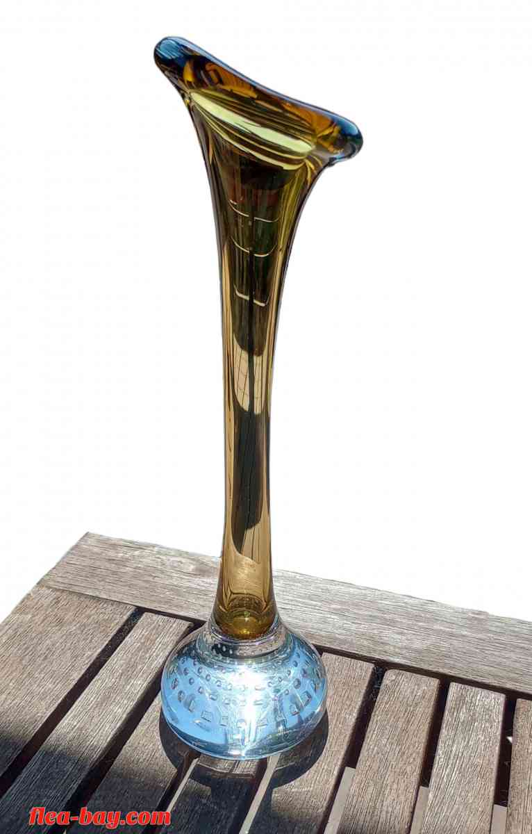 Gorgeous MCM Vintage SEDA Sweden Amber Glass Vase