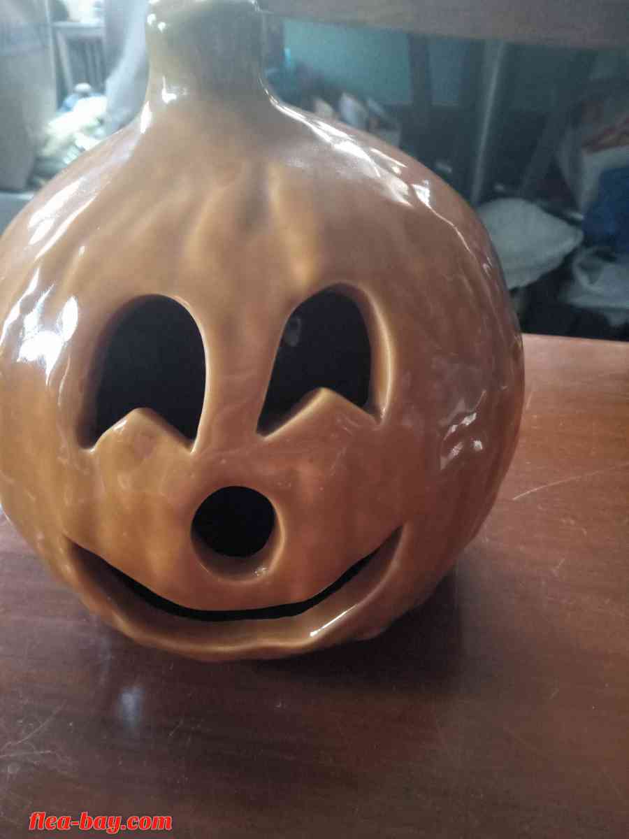 Ceramic Jack O Lantern (Open Bottom)