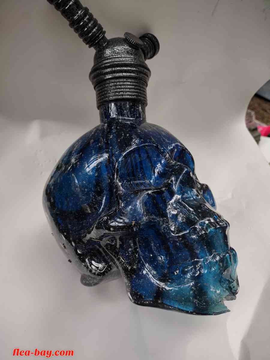 blue skull hooka
