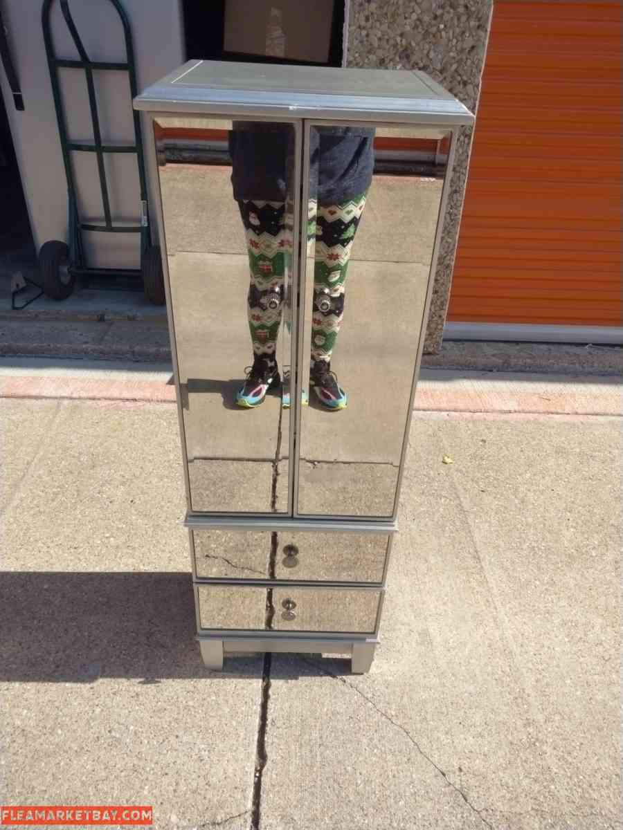 stand up jewelry cabinet with mirrors