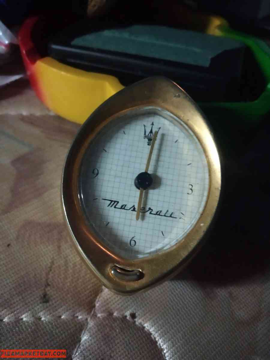moisturizer clock