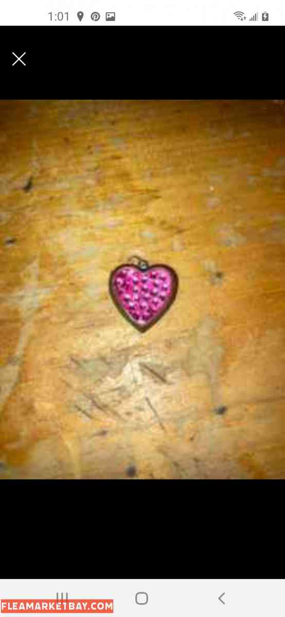 Heart Locket Charm - Pink