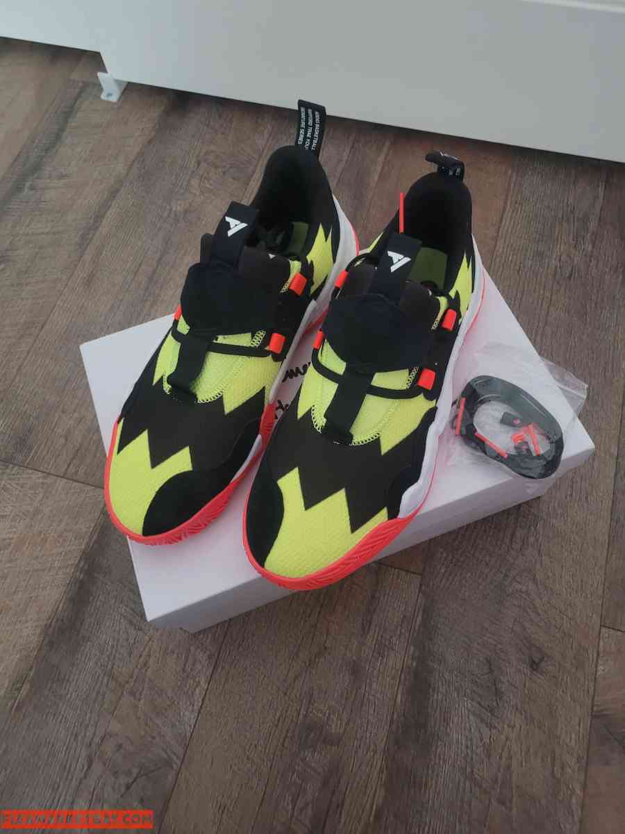 Adidas Trae Young: So So Def Recording Atlanta