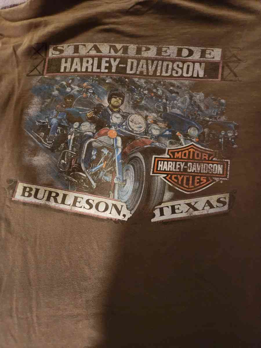Harley Davidson Used LG long sleeve Burleson tx