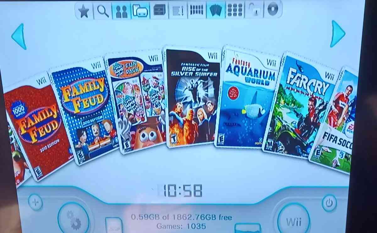 LOADED Wii Console w/ 2tb hard drive [ w/ 1,032+ GAMES]